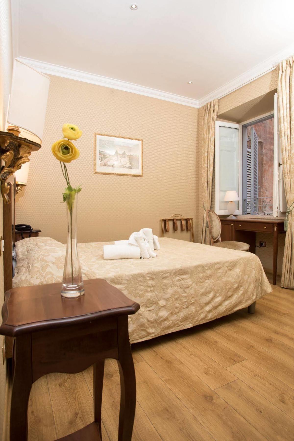 Bq House Trevi Luxury Rooms Рим Екстер'єр фото